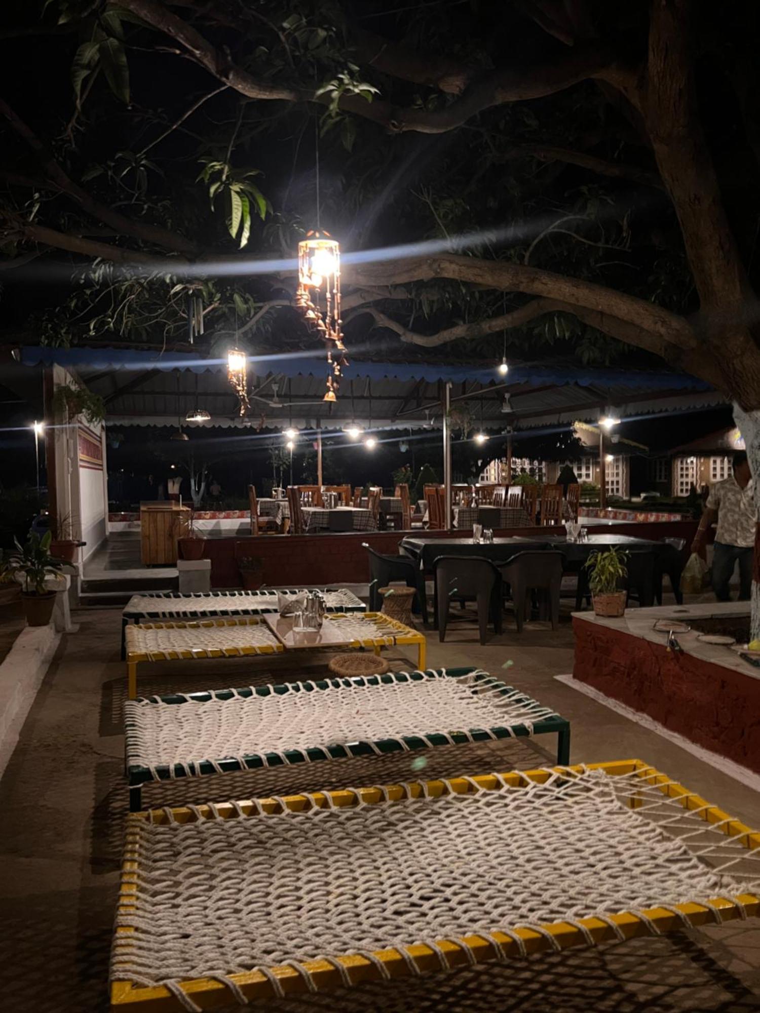 Wow Stayz2 Pachmarhi Foothill Cottages Bagian luar foto