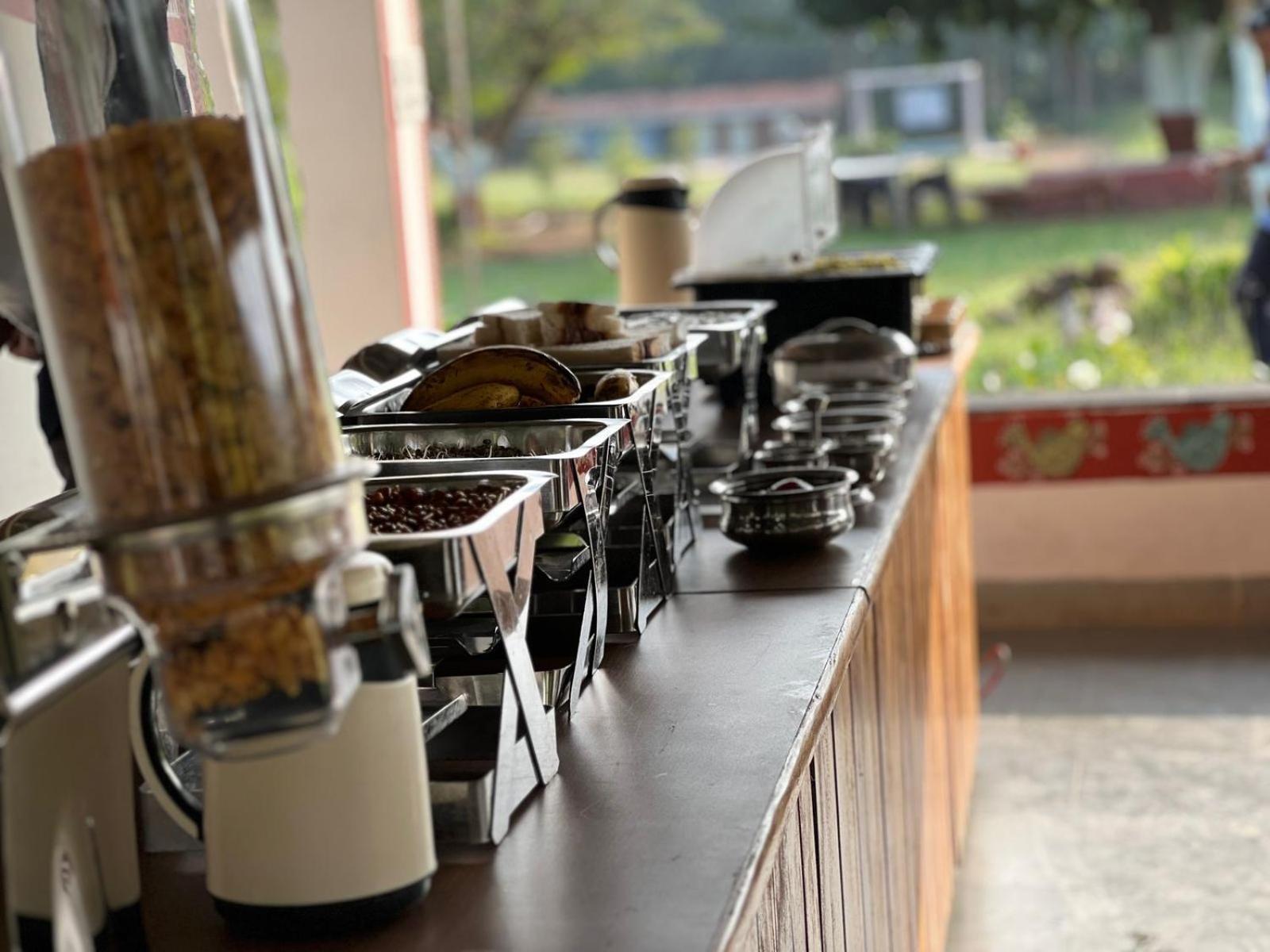 Wow Stayz2 Pachmarhi Foothill Cottages Bagian luar foto