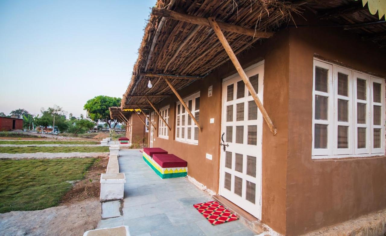 Wow Stayz2 Pachmarhi Foothill Cottages Bagian luar foto