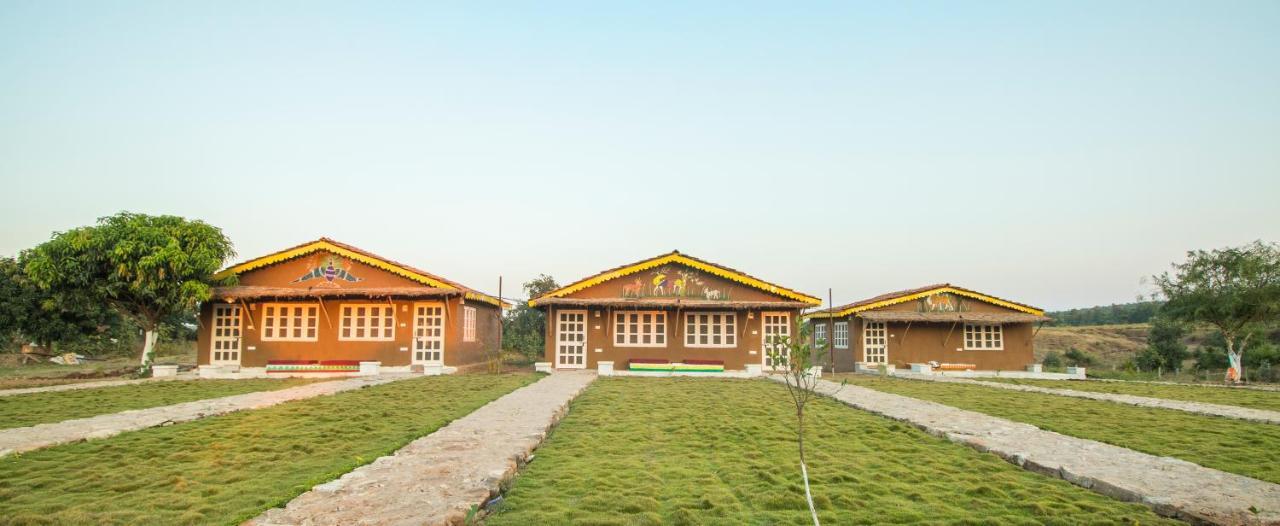 Wow Stayz2 Pachmarhi Foothill Cottages Bagian luar foto